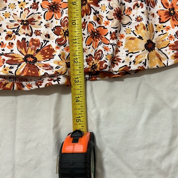 Harvest Thanksgiving "Grateful" shirt with floral skirt size 6/7 - Picture 8 of 9